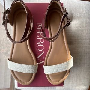 Merona Elba Sandals - Size 9